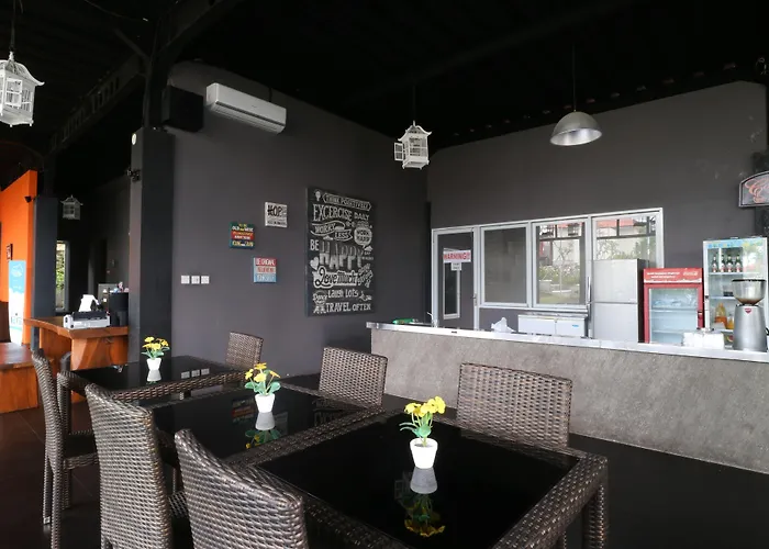 ホテル Paradise Loft Kuta Selatan