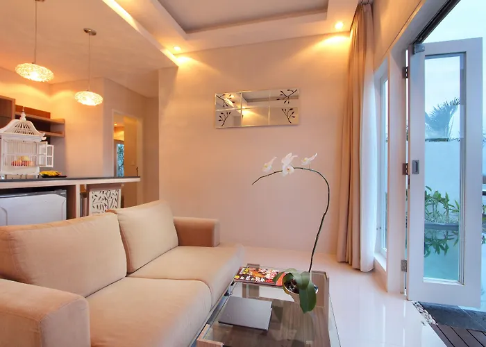 ホテル Paradise Loft Kuta Selatan